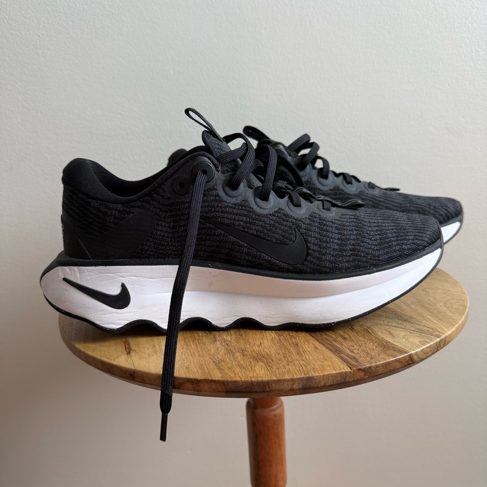 Nike Motiva Black and White Walking Shoes